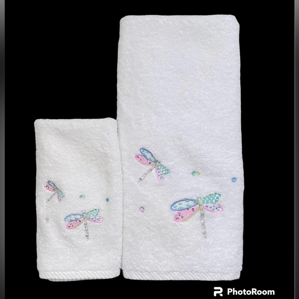 🦋 Two Sets of Orris & Orris Hand & Wash Towels w/ Embroidered Butterfly Motifs!